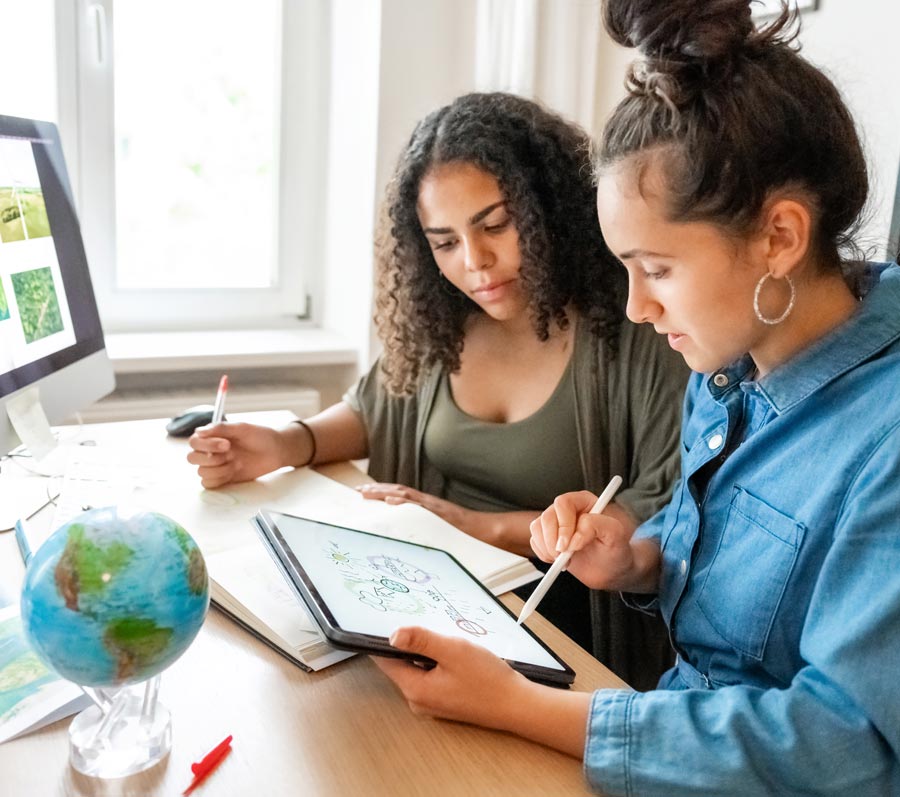 Career Shadowing Tutor - Pay It Forward 365